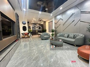 bán nhà mặt tiền đường nguyễn bá học, 1 trệt 2 lầu hoàn thiện siêu đẹp sổ hồng 137m2 giá 6.8 tỷ