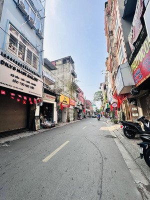 siêu phẩm mặt phố mai dịch cầu giấy 50mx5tầng,mt4m giá 22 tỷ kinh doanh sầm uất ô tô tránh vỉa hè