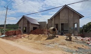 chính chủ bán villa ven đà lạt 3ty550 full nội thất view đồi thông săn mây