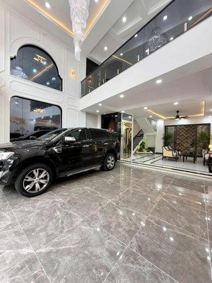 bán gấp nhà mt liên phường quận 9 gần global city - 135m2 giá chỉ 24.5 tỷ còn tl