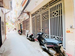 căn nhà lý tưởng trung tâm hai bà trưng ngõ thông rộng rãi kinh doanh tốt - 5 tầng rộng rãi