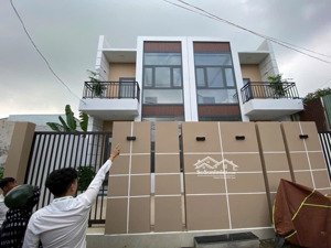 nhà 1 lầu 1 trệt full thổ cư tân phong biên hoà 1ty550