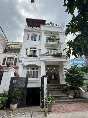 khan hiếm! nhà góc 2 mặt tiền đường đỗ pháp thuận, ngay cv cao đức lân, hầm+4t, 8x21m giá 33 tỷ