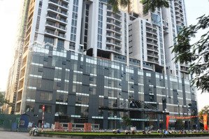 cần bán căn hộ new skyline, dt 99m2,căn góc view hồ , full nội thất mới đẹp lh e hương 