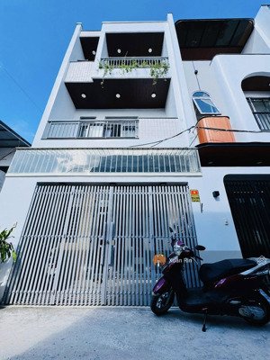 bán nhà tôn đản , 3 tầng tâm huyết 80m², kiệt ô tô 5m tôn đản .