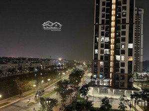bán nhanh căn 1pn+ toà víp s1.12 đông nam vinhomes oceanpark
- full đồ nội thất đẹp.