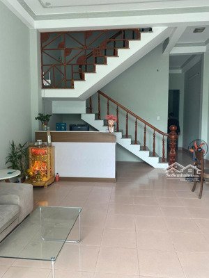 hạ 700 triệu, giá mới 22.3 tỷ.
bán nhà 2 mặt tiền hồ nghinh nối dài sát biển phạm văn đồng