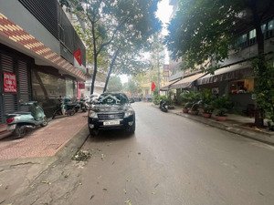 bán nhà phân lô man bồi gốc găng . phú lãm. gần công an phường 50m,5 tầng ,mt5m chỉ 13 tỷ