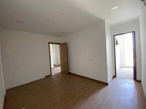 chính chủ cần bán căn 3pn tòa l2 diện tích 85m2 đồ cơ bản dự án le grand jardin tầng 11