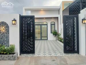 CHỈ CÓ 350TR CÓ NGAY NHÀ CẤP 4 SỔ HỒNG RIÊNG THỔ CƯ TOÀN BỘ