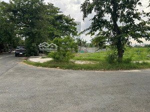 bán đất 72 tỷ góc 2 mặt tiền đường trần văn sắc - phường thảo điền q2