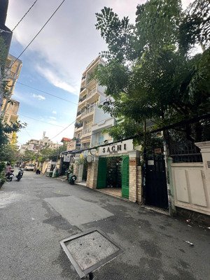 biệt thự quận 3 - dt 9mx21m, 4 tầng - hxh 10m