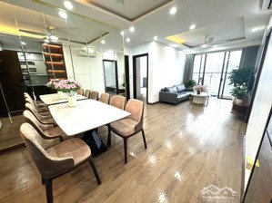 e viên chuyên dự án flc complex bán căn giá cực tốt,căn góc 3 ngủ 131 m²,sẵn , giá nhỉnh 65tr/m.