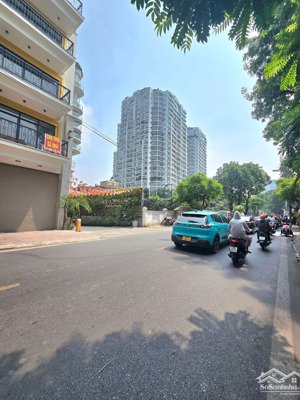 mp hoàng hoa thám 48/94m 1 tầng, mt 3,7m. vị trí đẹp, kd tốt. 16 tỷ