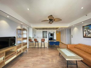 bán căn góc 3pn tháp 3 masteri thảo điền nhà đẹp view sông (có bồn tắm)+sinh lời ngay 32triệu/tháng