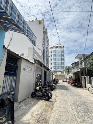 a480. bán nhanh nhà 2 tầng mặt tiền chế lan viên giá rẻ chỉ 3 tỷ 7