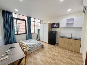 chính chủ- studio full nt ngay cầu thị nghè