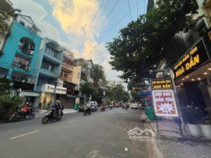 shock!!!- chỉ 9 tỷ - nhà vip - khu bàu cát- 5 tầng đẹp -tặng full nội thất-hxh -vào ở ngay-chỉ 9 tỷ