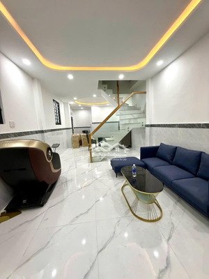 hot hot nhà đẹp- đầu tư là sinh lời cần bán nhanh căn nhà vị trí tại quận 7, tphcm