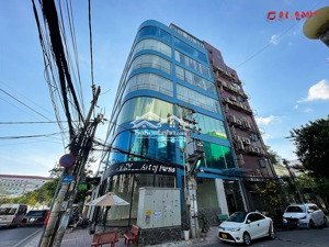 góc 2 mặt tiền nguyễn văn hưởng, q2 - dt : 10 x 20 ( hầm 6 tầng) - hđt : 330tr/th - giá bán 85 tỷ