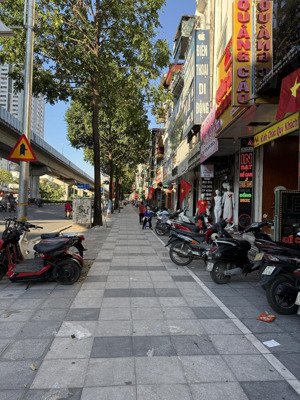 bán nhà mặt phố quang trung hà đông 70m2 - 2 mặt trước sau - vỉa hè rộng - 27 tỷ (thương lượng)