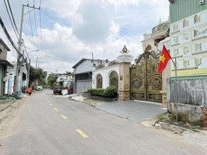 chủ gửi bán lô đất hẻm xe hơi - vị trí đẹp - giá rẻ nhất thủđức-ngay ngã tư hiệp bình phước 3.95 tỷ