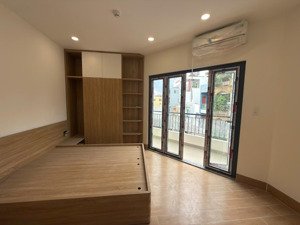 cho thuê căn hộ studio ban công mới q8 gần cầu chữ y, cầu nguyễn văn cừ, parc mall