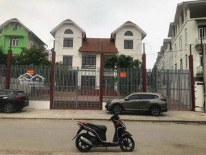 chính chủ gửi bán biệt thự song lập bảo sơn paradise