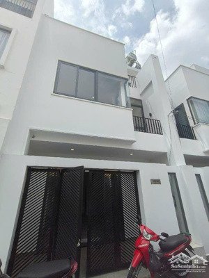 nhà mới 2.1 tỷ - sổ hồng chính chủ - 1 phút xl hà nội, bx miền đông, metro - không ngập - an ninh