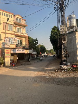 bán gấp cứu ngân hàng lô đất đẹp 152m² tại ngã tư lục quân