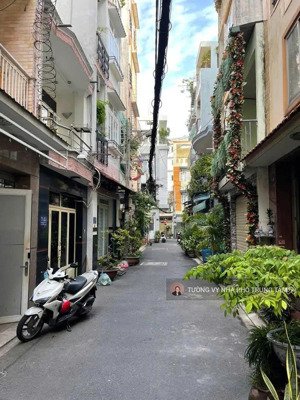 đầu tư sinh lời 30tr nguyễn công hoan, p.7- nh 5.6x14,6m- cn: 63m²- kc: 5tầng - giá chỉ 11.95tỷ tl.