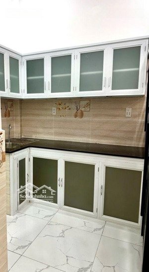bán nhà tân phú. giáp q11. sát ngã tư âu cơ. lạc long quân. 3pn 46m2. chỉ 3.89 tỷ