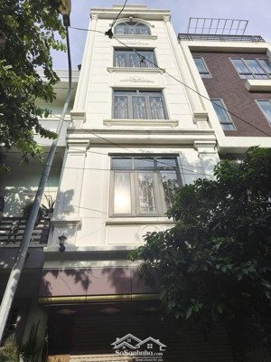 bán nhà lk dịch vụ la khê hà đông phân lô vỉ hè ô tô tránh kd dt 45m*5t*4mt:14,6 tỷ có thương lượng