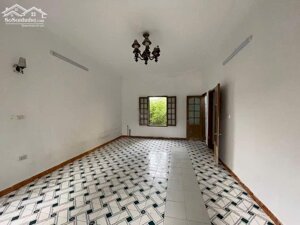 Cho thuê nhà nguyên căn ở ngõ 4 Lương Yên, 45m2, 4 tầng thông rộng. 9 triệu