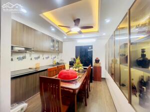 Bán nhà Phúc Lợi 40m2 nhà mới đẹp vị trí đẹp ô tô đỗ cửa 6.75 tỷ