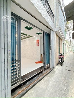 hot nhà ngon shr giá rẻ, lê văn lương q7, 50m2, 2 tầng, chỉ 4tỷ7 tl