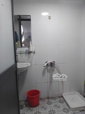 cần chuyển nhượng hợp đồng thuê nhà cho sinh viên , người mới đi làm