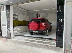 siêu phẩm dân xây ô tô ngủ trong nhà giá nhỉ 13 tỷ duy nhất mỹ đình!