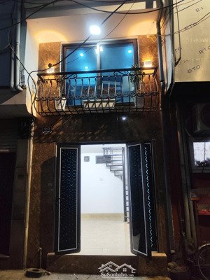 bán nhà lương đình của,70m ra đến đường lớn, chưa đến 2 tỷ sở hữu ngay nhà 4 tầng