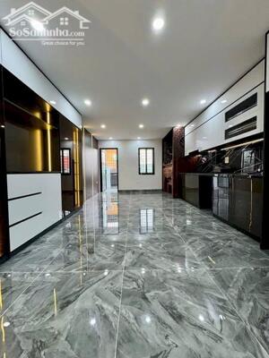 NHÀ ĐẸP NGUYỄN THỊ THẬP 78,2M2(4,6X17) 3 TẦNG,NHỈNH 9 TỶ….