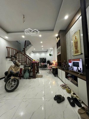 bán nhà tứ hiệp dân xây - đầy đủ nội thất ở ngay - nằm trung tâm thanh trì - giá tốt