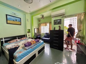 chỉ nhỉnh 5 tỷ sở hữu nhà 5 tầng- vạn kiếp, bình thạnh- dt gần 40m2