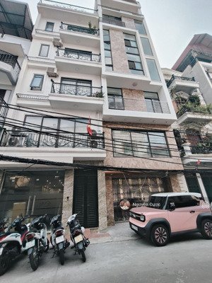 mặt phố đống đa quận, trung tâm, ở kết hợp kd cực đỉnh, dt 93m, 9 tầng, đủ pccc, mt 5.5m chỉ 40 tỷ