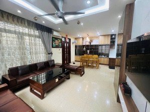 chính chủ gửi em quang bán riêng căn nhà xuân đỉnh - 45m2 - 5 tầng - 7.25 tỷ