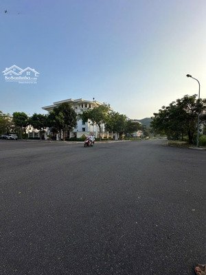 a484. bán lô góc biệt thự 2 mặt tiền siêu đẹp khu đô thị đẳng cấp nhất nha trang 30 tỷ 195