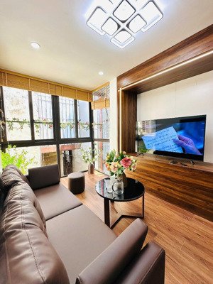 "gấp" chính chủ cần bán nhà tập thể trần hưng đạo full nội thất chỉ cần qua ở 80m2 x giá 4 tỷ 8