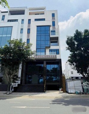 toà nhà siêu mới khu nguyễn hữu cảnh bình thạnh. 12x20 hầm 6 lâu. hđt 450tr, giá bán 105 tỷ