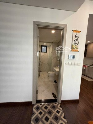 cho thuê chung cư cao cấp masteri west hight tòa d tầng 35 full nội thất chỉ xách vali về ở