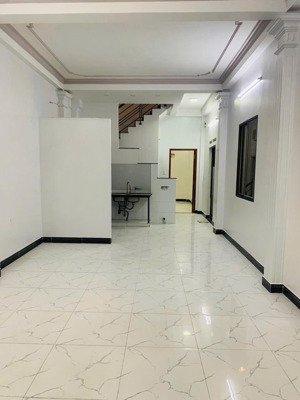 cho thuê nhà nguyên căn p8, gò vấp - ngang 5x16 gần công viên làng hoa