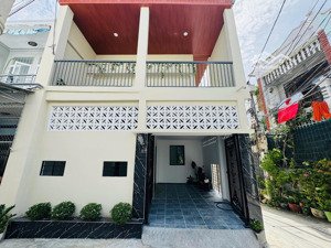 a488. bán nhà đẹp mới góc 2 mặt tiền phước hải ô tô 7 chỗ vào tận nơi giá chỉ 5 tỷ 700 triệu